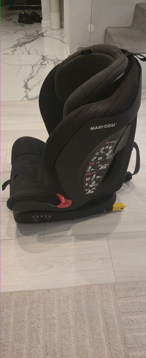 Fotelik dla dziecka Maxi-Cosi Titan 9-36kg