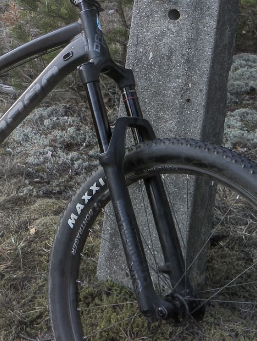 rockshox yari 160mm 29 charger debon air
