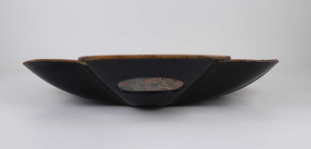 Bandeja Oriental Lacada Séc. XIX/XX (ref. 3)