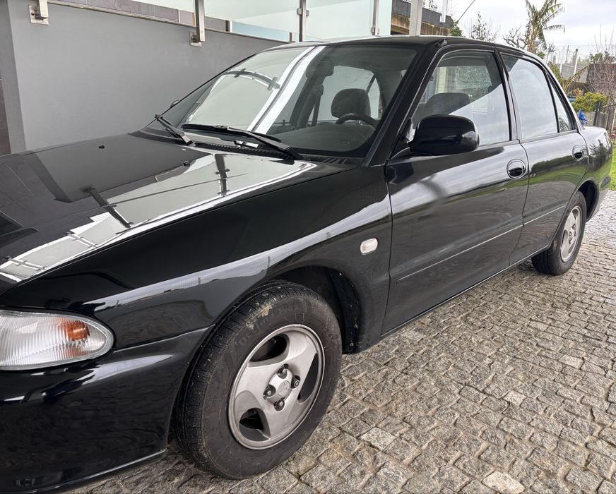 Mitsubishi Lancer 1.6 GLXi