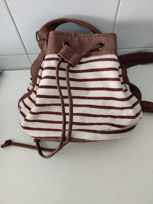 Mala de senhora pequena