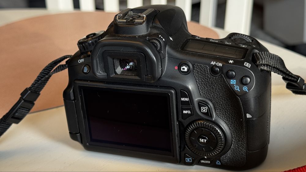 Canon EOS 60D korpus body