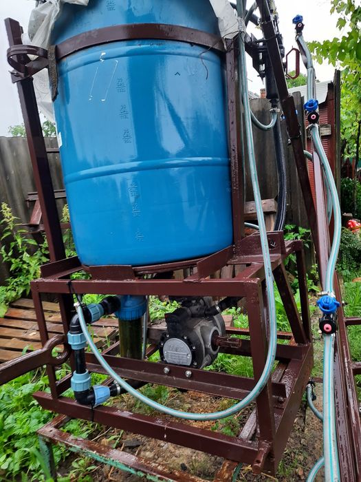 Продам  оприскувач