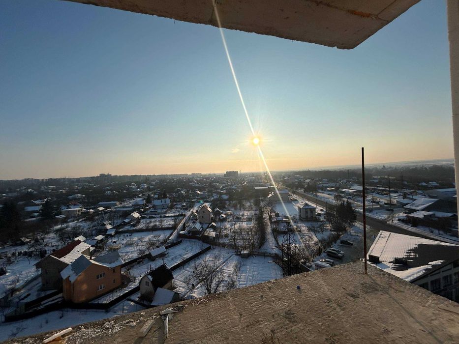Видова 2км квартира поруч з Міським Озером