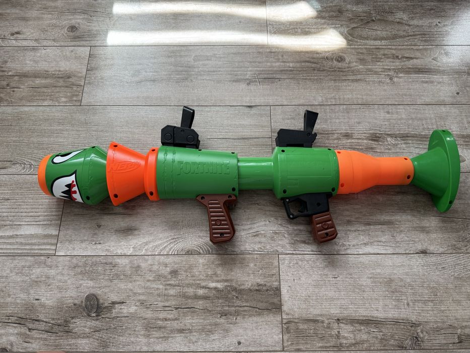 Wyrzutnia rakiet Fortnite Nerf