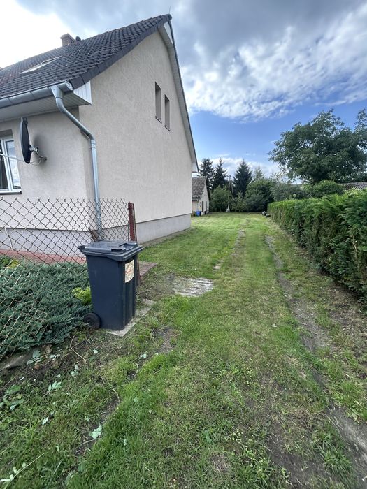 Bliźniak - sprzedam dom na wsi