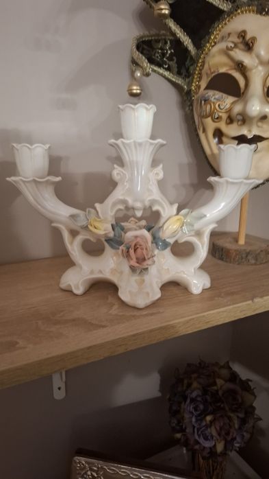 Świeczniki porcelanowe