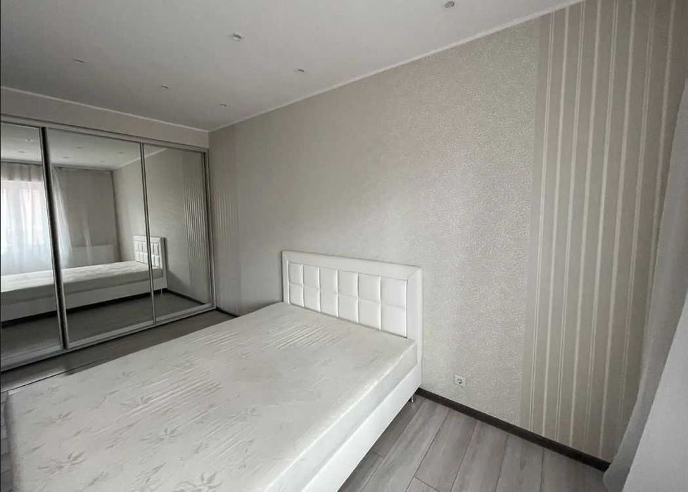 1 кім з АВТОНОМКОЮ в новобудові район ТОПОЛЯ (718222)