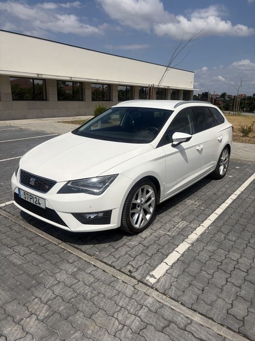 SEAT Leon — fotografia 3