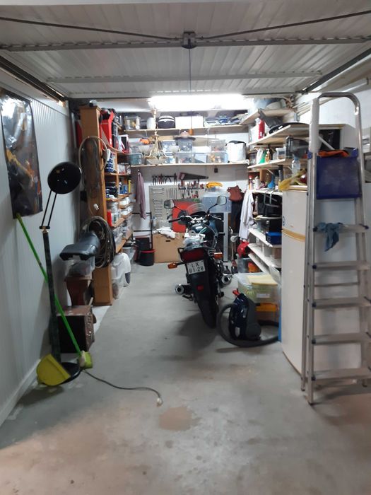 Garagem box Fitares Rio de Mouro