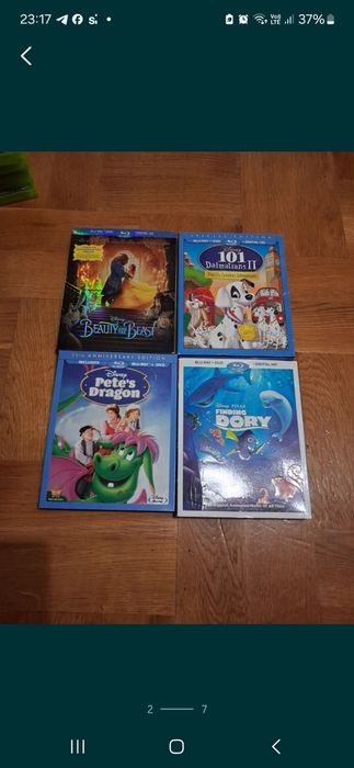 Диски з мультфільмами