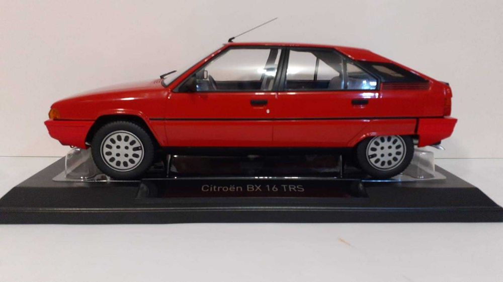 1/18 Citroen BX 16 TRS - Norev