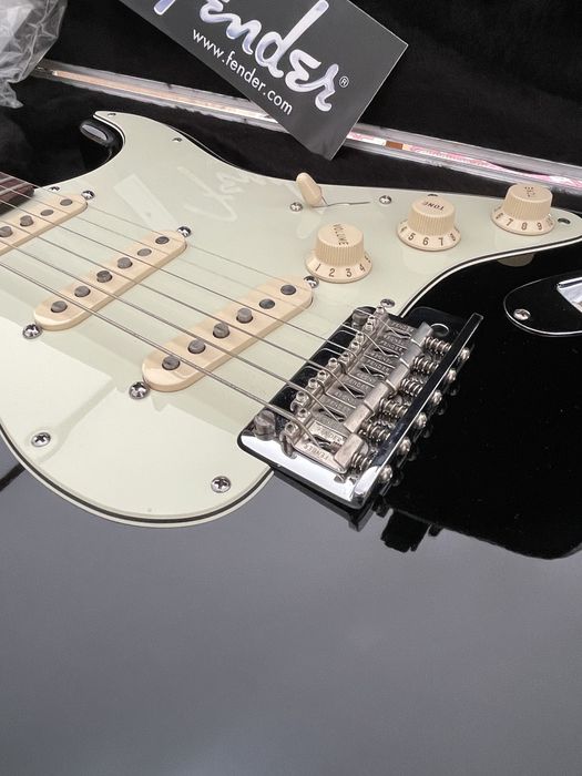 Fender American Standard Stratocaster — 2010