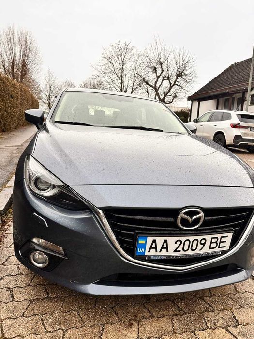 Продам Mazda 3, 2013