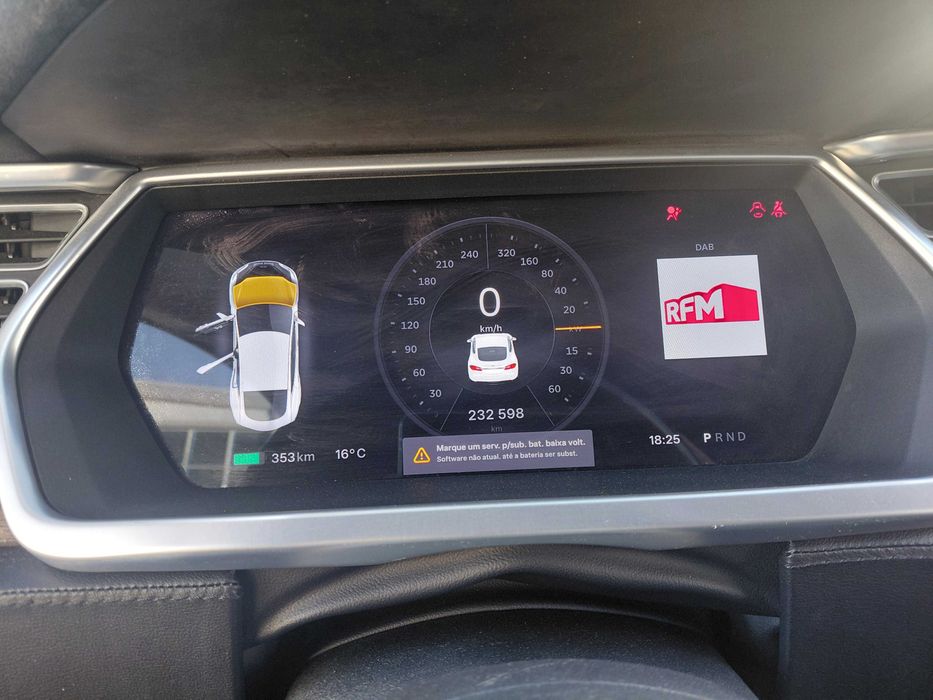 Tesla Model S 85  2013
