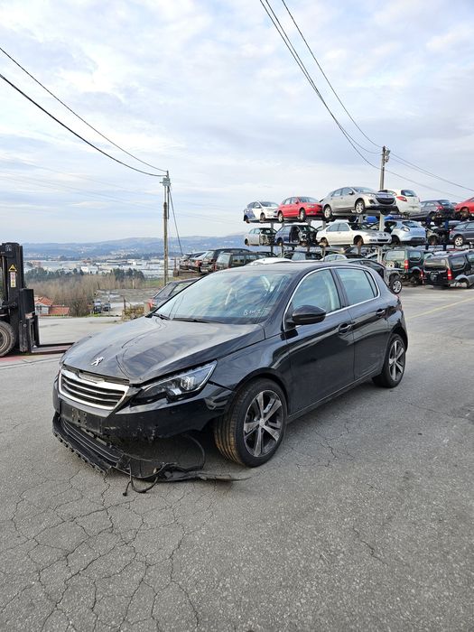 Peugeot 308 II 1.6 BlueHDi de 2016 para peças
