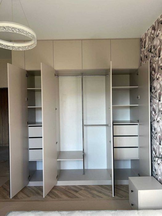 Замовити кухню Бровари . Моно банк оплата частинами.