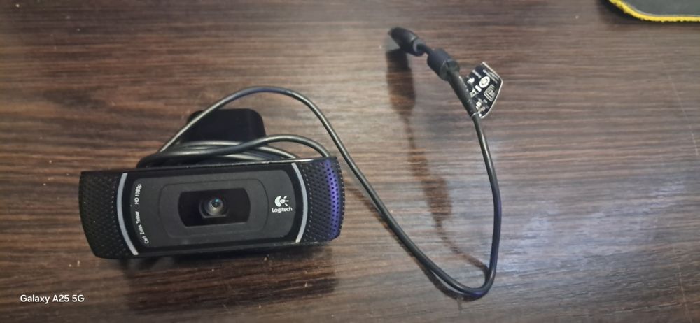 веб камера Logitech HD Pro Webcam C910