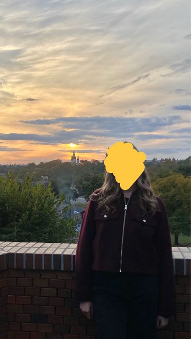 Бомбер Zara на весну/осінь