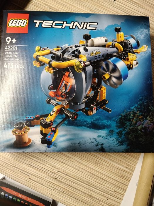 LEGO Technic 42201, badawcza łódź podwodna