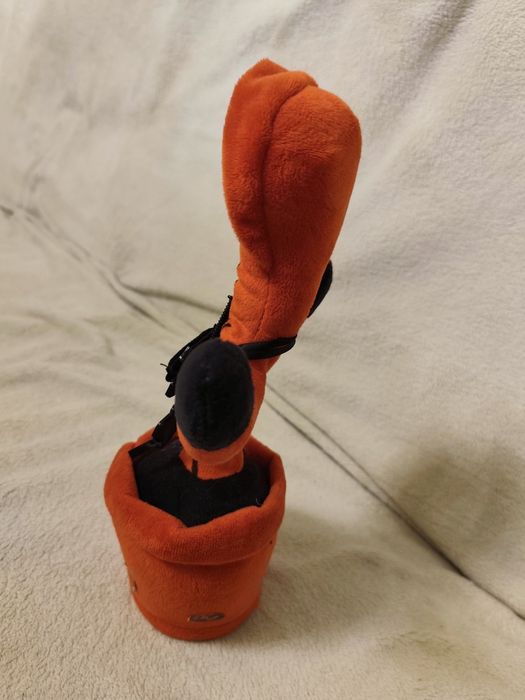 Танцующий кактус по типу игры в кальмара