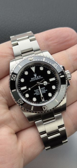 Rolex Submariner No Date 114060 - 2019