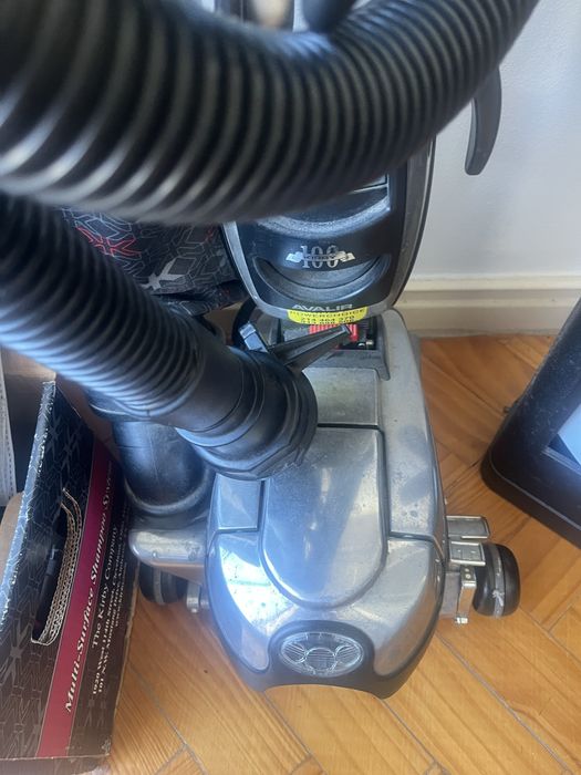 Aspirador Kirby usado