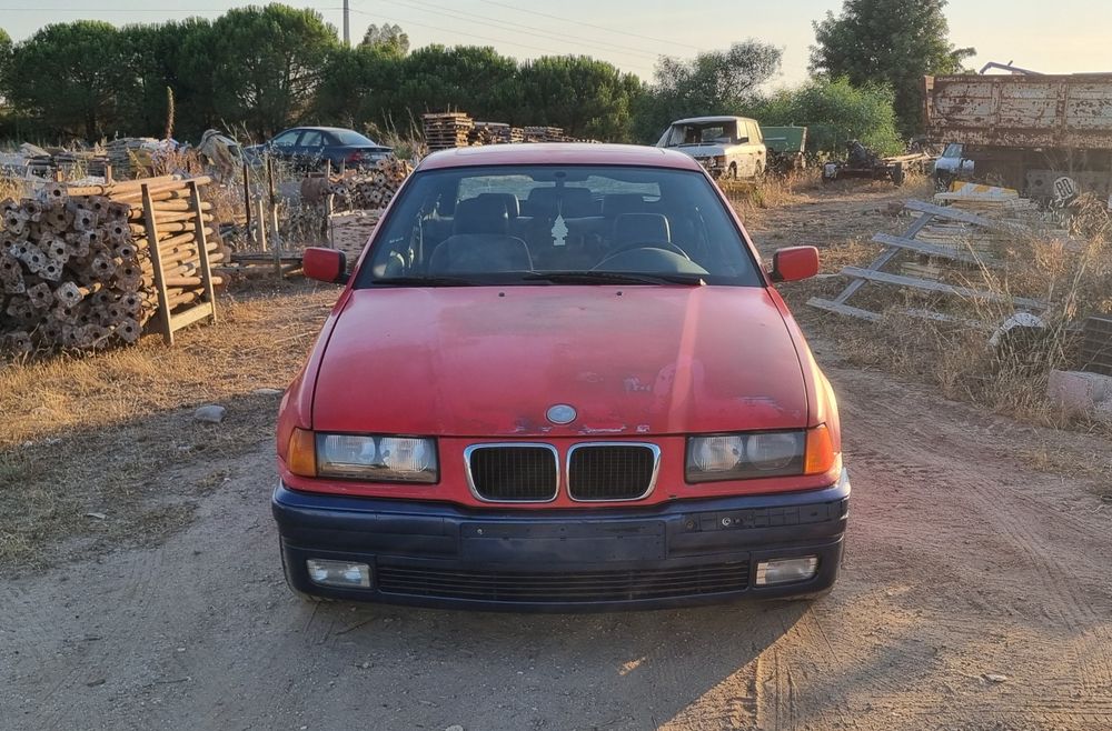 bmw 318ti  swap 28i