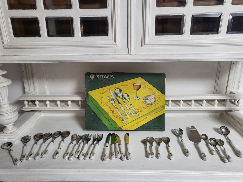 Stare sztućce porcelana