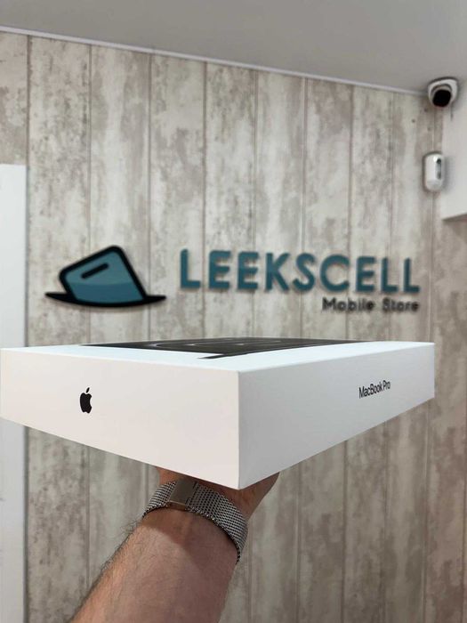 Macbook Pro M5 - 14.2P - 16/512GB - PRETO - NOVO