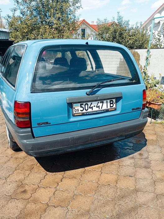 Продам  Opel Omega A ,,Caravan,,