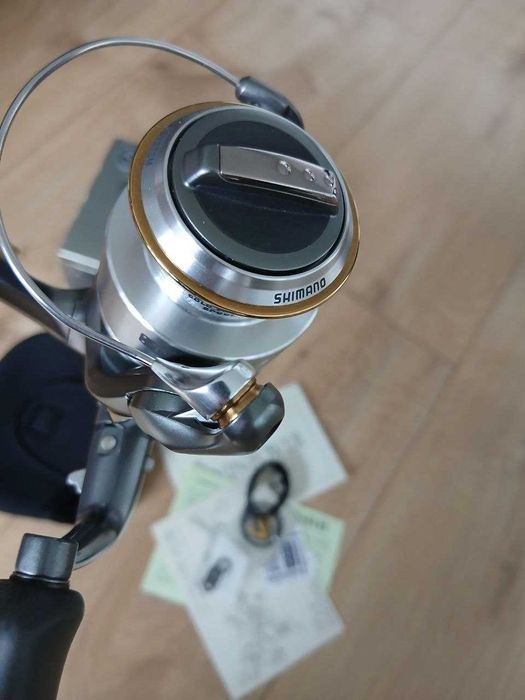 Kołowrotek Shimano 02 Twin Power