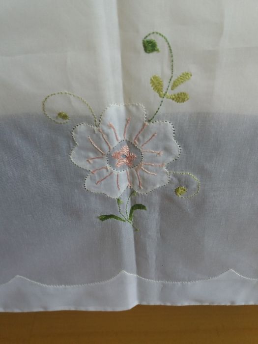 Toalha de Banquete Bordados da Madeira+12 Lenços C/Selo de Garantia