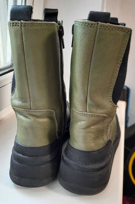 Демісезонні чобітки, сапоги, сапожки Zara на дівчинку