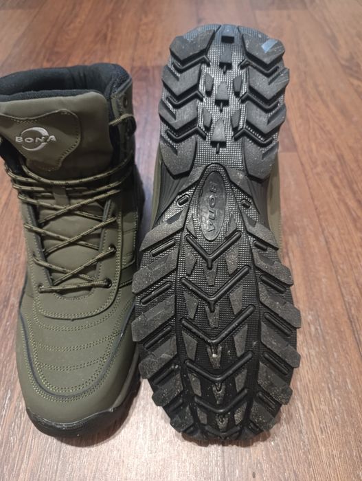 Зимні черевики Bona , 48 р