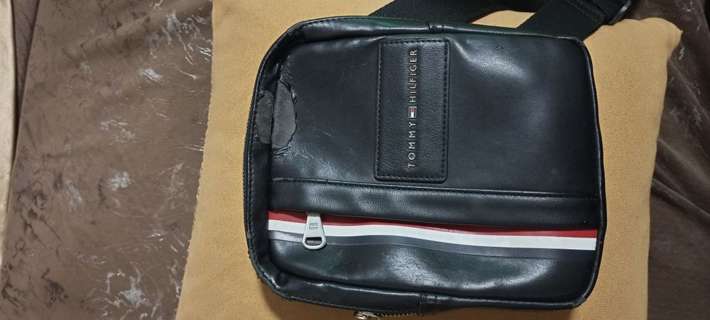 Listonoszka czarna Tommy