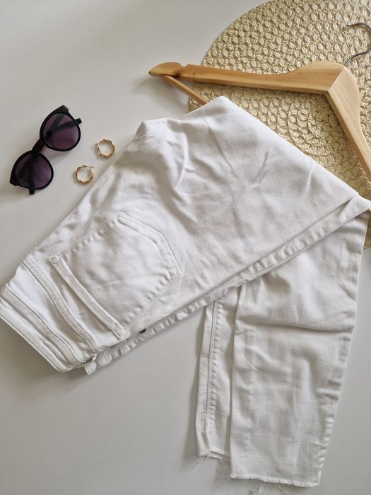 Białe spodnie Opus, 92% bawełny, stylowe,klasyczny, na codzień L 40