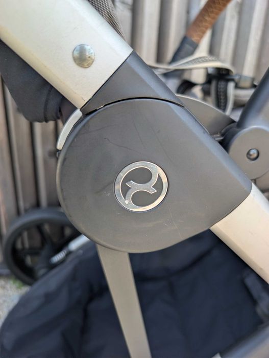 Carrinho Bebé Cybex Balios S Lux Gold — Soho Grey