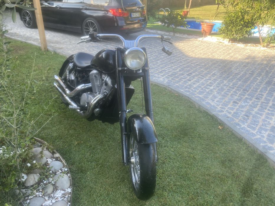 Honda shadow 750
