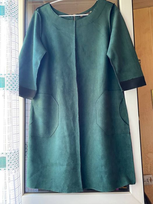 Платье замшевое зелёное