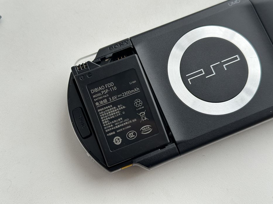 Sony PSP 1000 8gb Black 9 Ігор з новою батарейкою