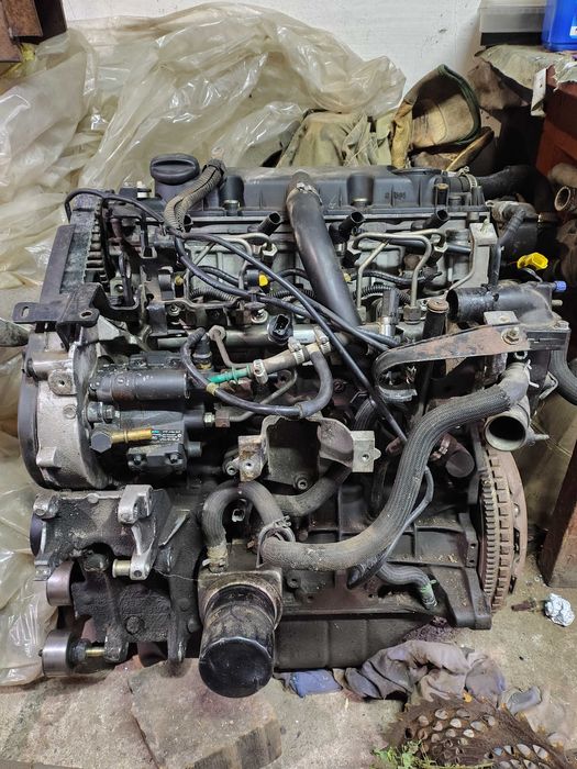 Двигун у зборі 2.0HDi пежо партнер Сітроен берлінго