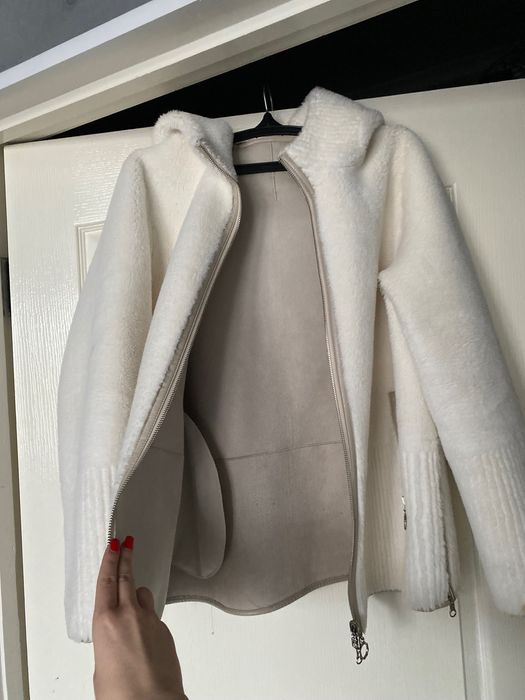 Жіноча шубка ідеал