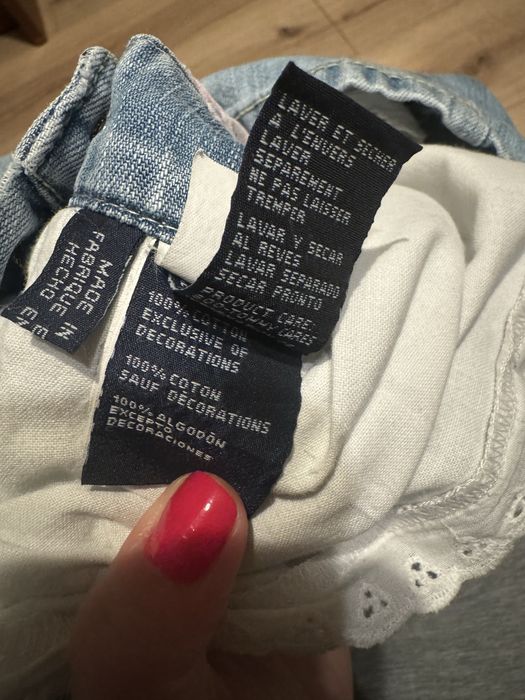 Sukienka Tommy Hilfingier ogrodniczka