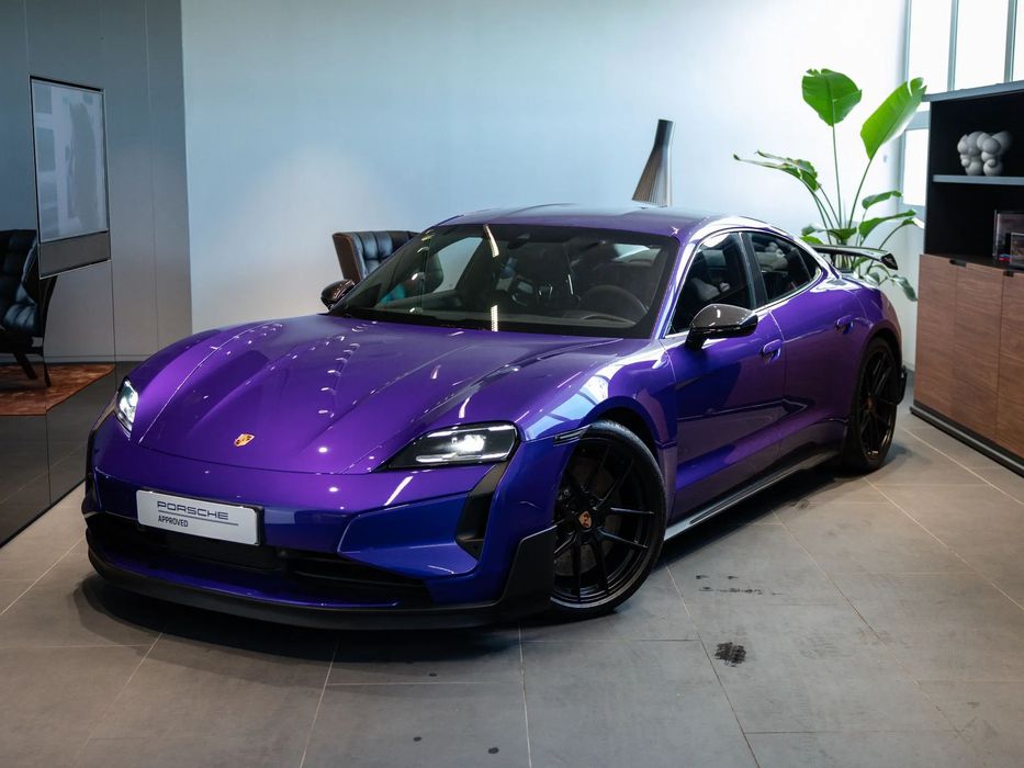 Porsche Taycan Turbo GT Weissach
