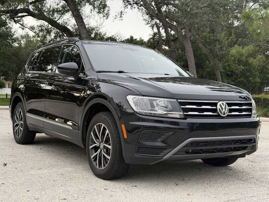 Volkswagen Tiguan SE      2020