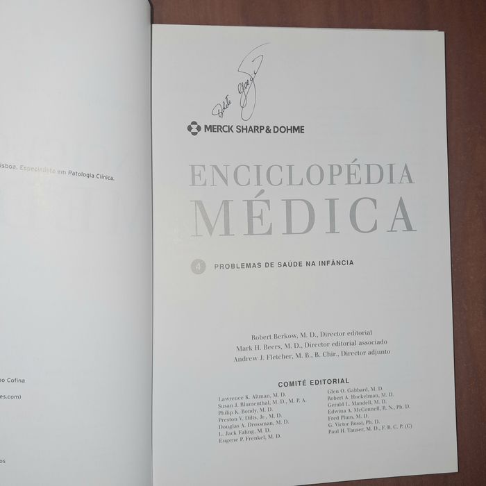 Enciclopédia Médica Saúde infantil