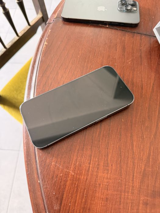 Iphone 14 pro bom estado