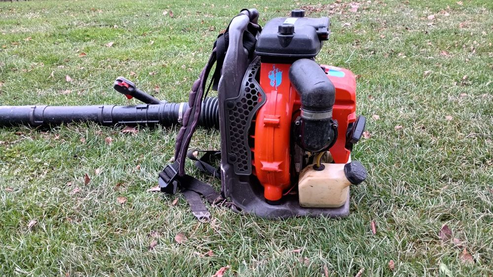 Husqvarna 170BT Dmuchawa Plecakowa – Mocna, Sprawna