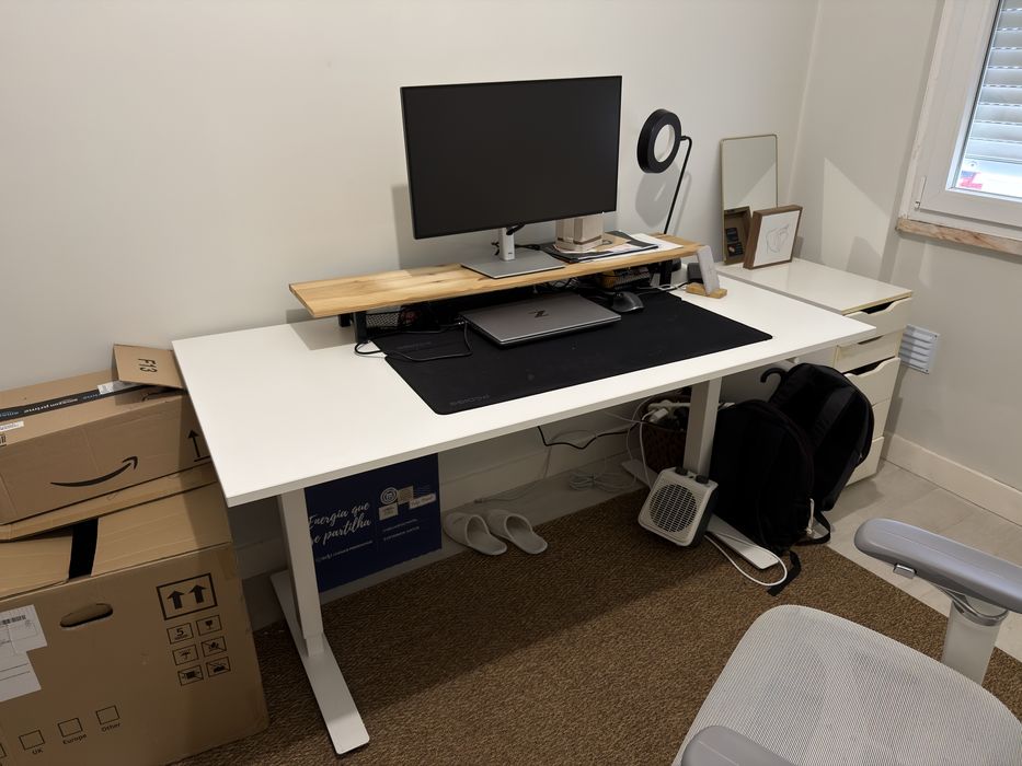 Mesa elevatória manual IKEA – 160 × 80 cm